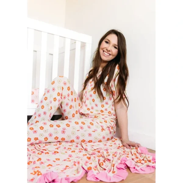 Flash Sale Feelin' Flowerful Womens Relaxed Flare Dream Set - CaringForTots - Professional Baby and Children's Products | Caring for Growth, Caring for Every Moment