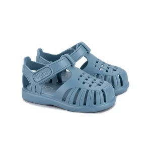 Store Outlet - Igor Tobby Solid Sandals - Oceano - CaringForTots - Professional Baby and Children's Products | Caring for Growth, Caring for Every Moment