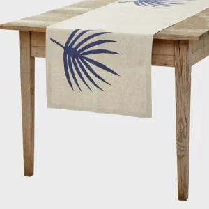 Fashion Palm Frond Table Runner - CaringForTots - Professional Baby and Children's Products | Caring for Growth, Caring for Every Moment