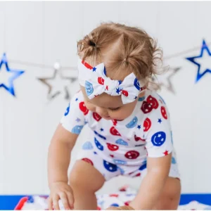 Star Spangled Smiles Dream Bow - CaringForTots - Professional Baby and Children's Products | Caring for Growth, Caring for Every Moment* The Dream Bow
