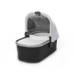 UPPAbaby CRUZ/VISTA Carrycot - Loic - CaringForTots - Professional Baby and Children's Products | Caring for Growth, Caring for Every Moment* Carrycots